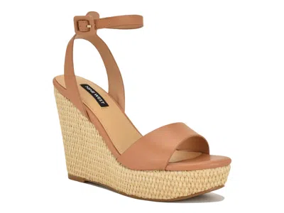 Nine West Hanlow Wedge Sandal In Brown