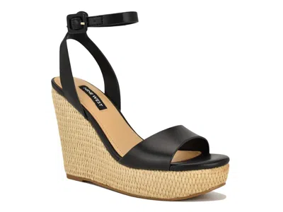 Nine West Hanlow Wedge Sandal In Black