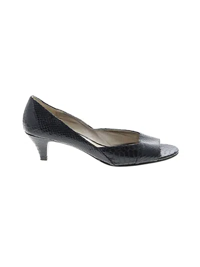 Pre-owned Nine West Heels In Black