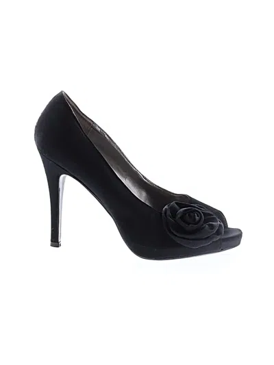 Pre-owned Nine West Heels In Black