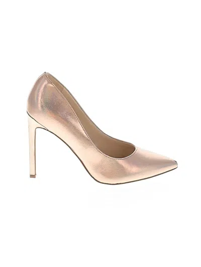 Pre-owned Nine West Heels In Gold