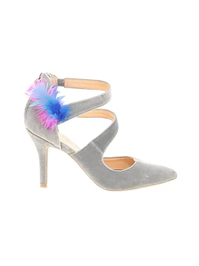 Pre-owned Nine West Heels In Gray