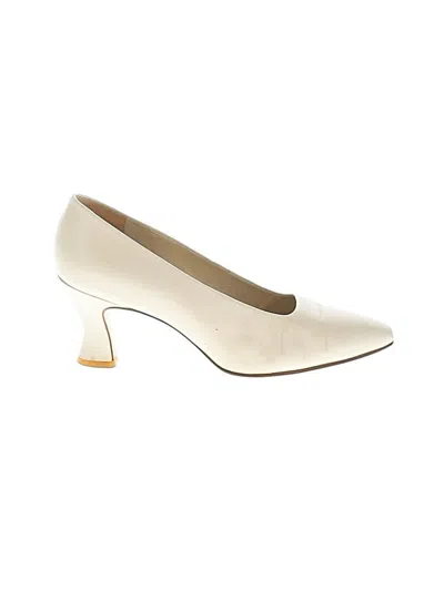 Pre-owned Nine West Heels In Ivory