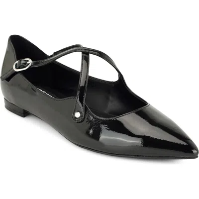 Nine West Jarry Pointed Toe Flat In Black