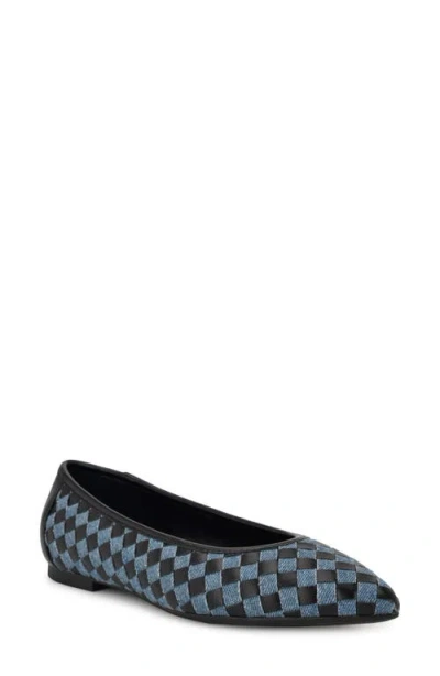 Nine West Largo Pointed Toe Flat In Black/blue