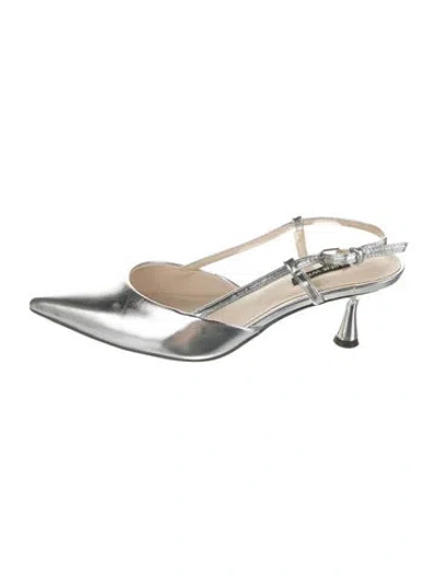 Pre-owned Nine West Leather Slingback Sandals In Metallic/silver