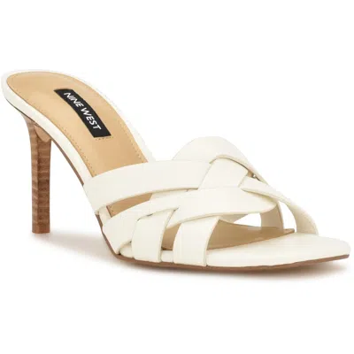Nine West Linette3 Womens Cushioned Footbed Faux Leather Mule Sandals In White