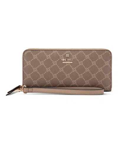 Nine West Luela Zip Around Wristlet In Brown