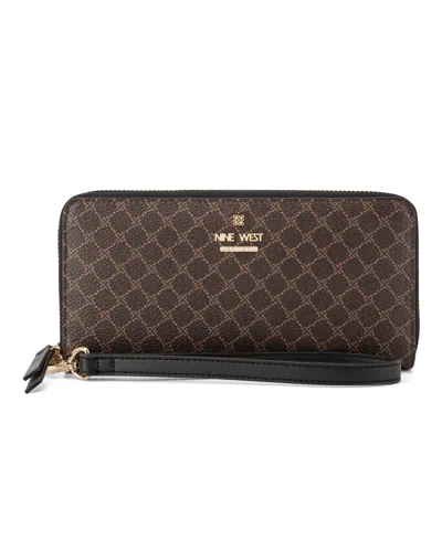 Nine West Luela Zip Around Wristlet In Multi