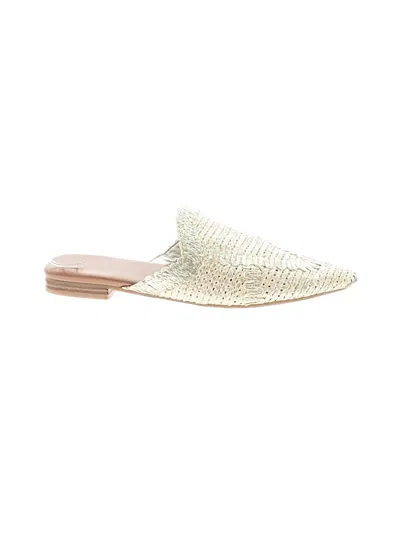 Pre-owned Nine West Mule/clog In Ivory
