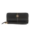 Nine West Paxtin Zip Around Wristlet