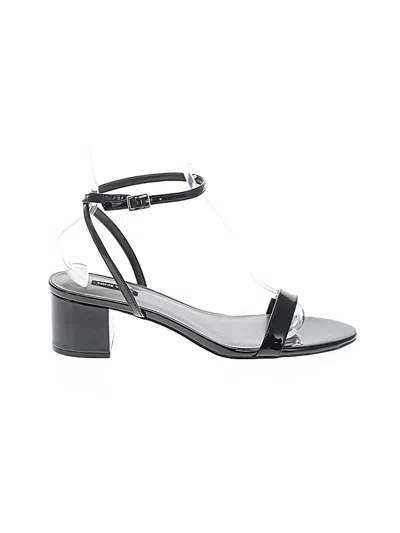 Pre-owned Nine West Sandals In Black