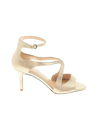Pre-owned Nine West Sandals In Gold