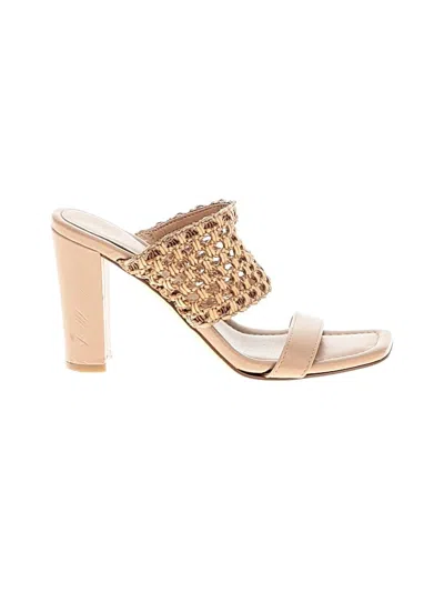 Pre-owned Nine West Sandals In Gold