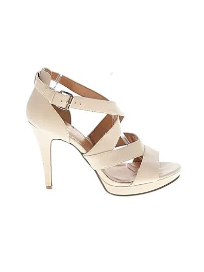 Pre-owned Nine West Sandals In Ivory