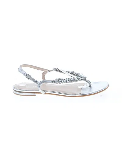 Pre-owned Nine West Sandals In Silver