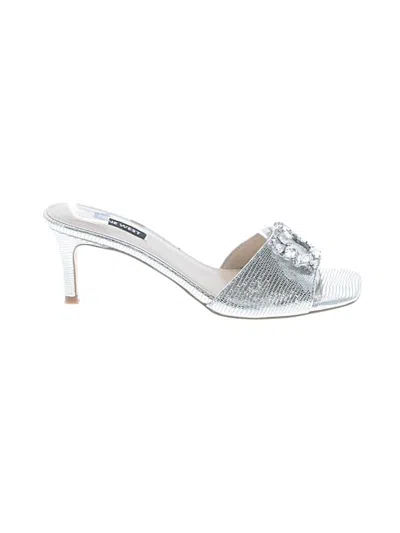 Pre-owned Nine West Sandals In Silver