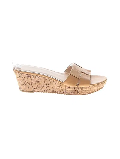 Pre-owned Nine West Sandals In Tan