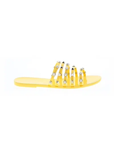 Pre-owned Nine West Sandals In Yellow
