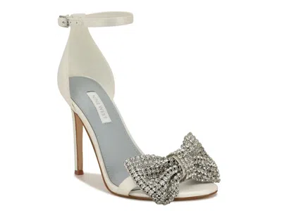 Nine West Tansie Sandal In Gray
