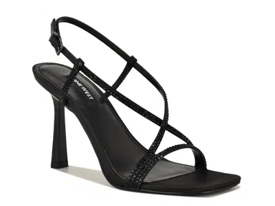 Nine West Vallanh Sandal In Black