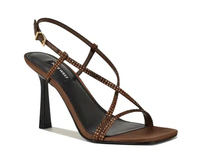 Nine West Vallanh Sandal In Brown