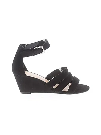Pre-owned Nine West Wedges In Black