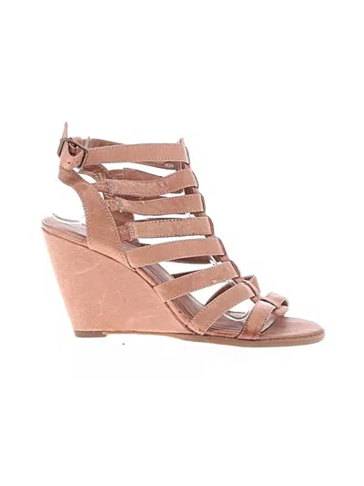Pre-owned Nine West Wedges In Brown