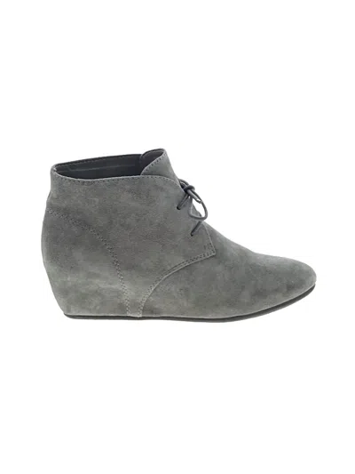 Pre-owned Nine West Wedges In Gray