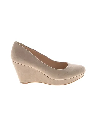 Pre-owned Nine West Wedges In Tan