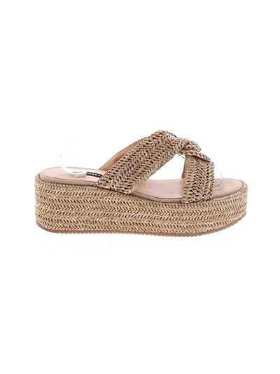Pre-owned Nine West Wedges In Tan