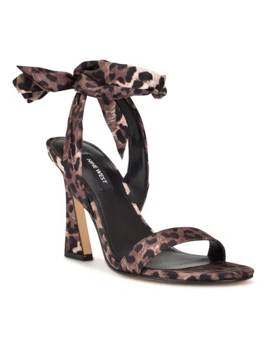 NINE WEST WOMEN'S KELSIE ANKLE WRAP SCULPTED HEEL SANDALS