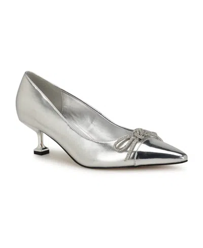 Nine West Wendon Pointed Cap Toe Kitten Heel Pump In Silver