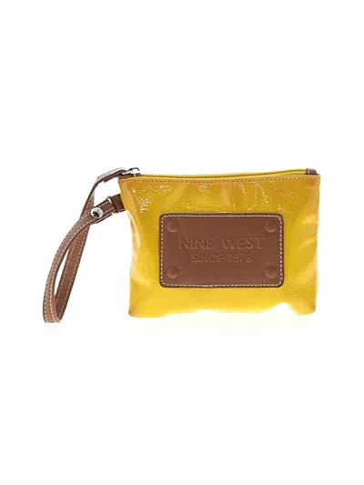 Pre-owned Nine West Wristlet In Yellow