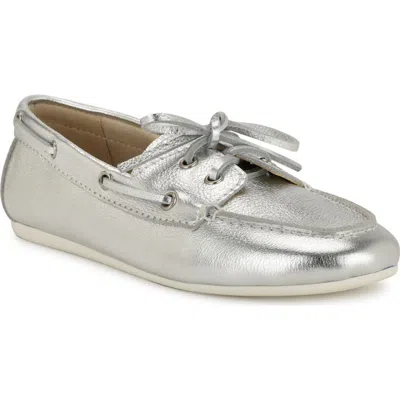 Nine West Yacht Boat Shoe In Silver