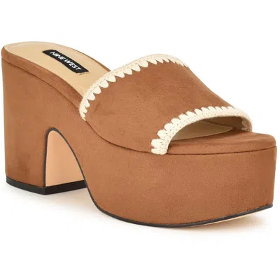 Nine West Yickie 2 Womens Embroidered Faux Suede Block Heel In Cognac