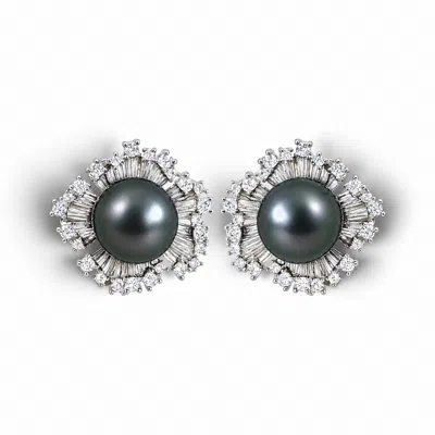 Ninemoo Women's Grey Nacre Noire Bloom Pearl Earrings