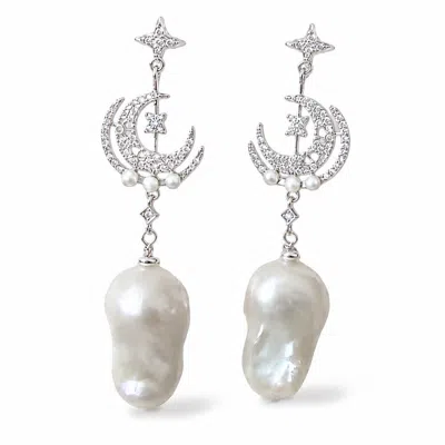 Ninemoo Women's Moonlit Bloom Baroque Pearl Earrings - Silver