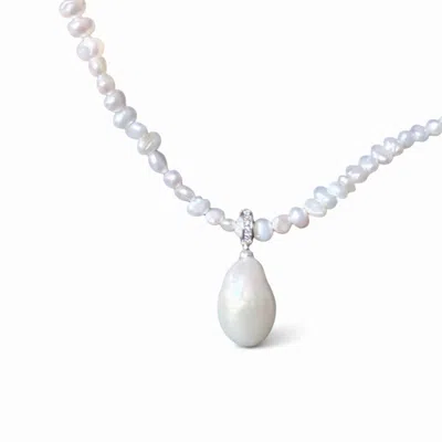 Ninemoo Women's Silver Petales De Lune Necklace