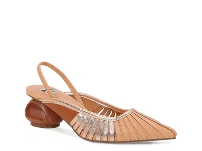 Ninety Union Allison Pump In Brown