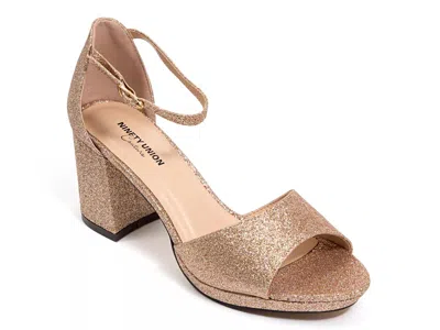 Ninety Union Jazzy Platform Sandal In Gold