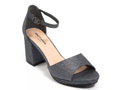 Ninety Union Jazzy Platform Sandal In Gray