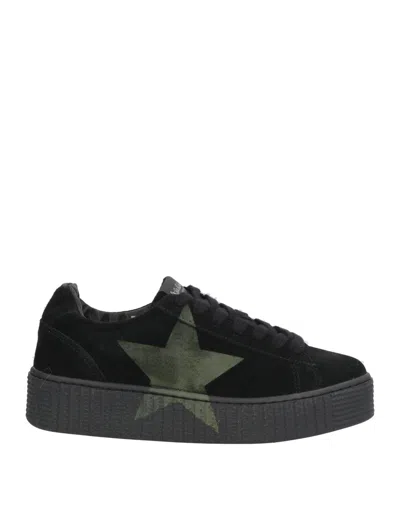Nira Rubens Sneakers In Black