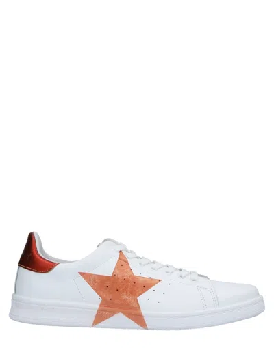 Nira Rubens Sneakers In White