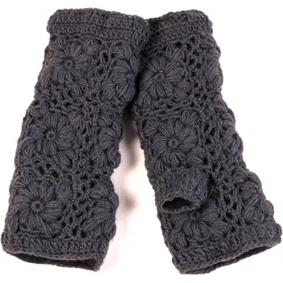 Nirvana Designs Flower Crochet Handwarmers In Smoke