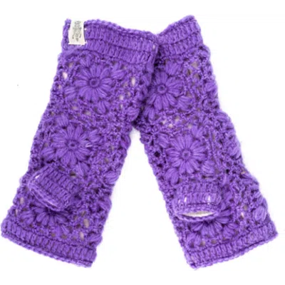 Nirvana Designs Flower Crochet Handwarmers In Ultra Violet