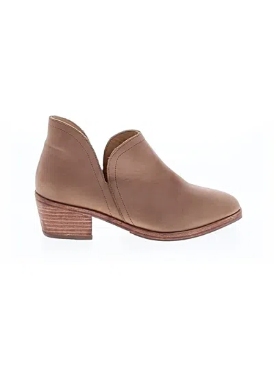 Pre-owned Nisolo Ankle Boots In Tan