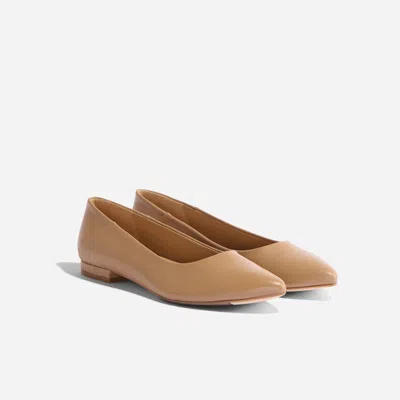 Nisolo Fina Pointed Toe Flat Almond In Black