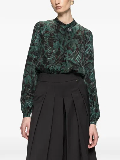 Nissa Floral-print Viscose Top In Green