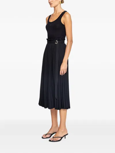 Nissa Pleated High-waisted Skirt In Black